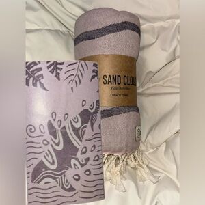 NWT Sand Cloud Purple Orca Whale Ocean Turkish Organic Cotton Beach Towel 37x67